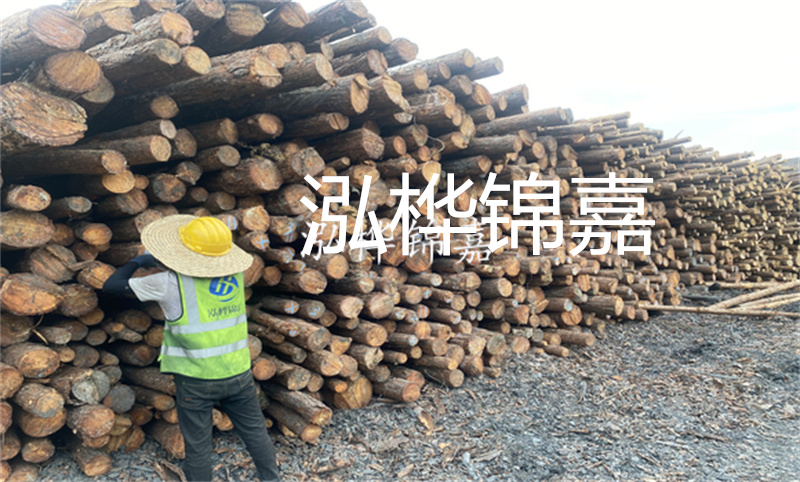 打松木樁多少錢一米？解析木材行情和建筑工程現(xiàn)場(chǎng)材料需求